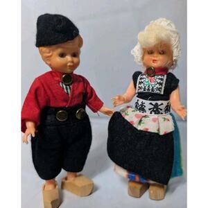 Vintage Set Of 2 Dutch Dolls Wooden Clogs Volendam Closing Eyes 5"